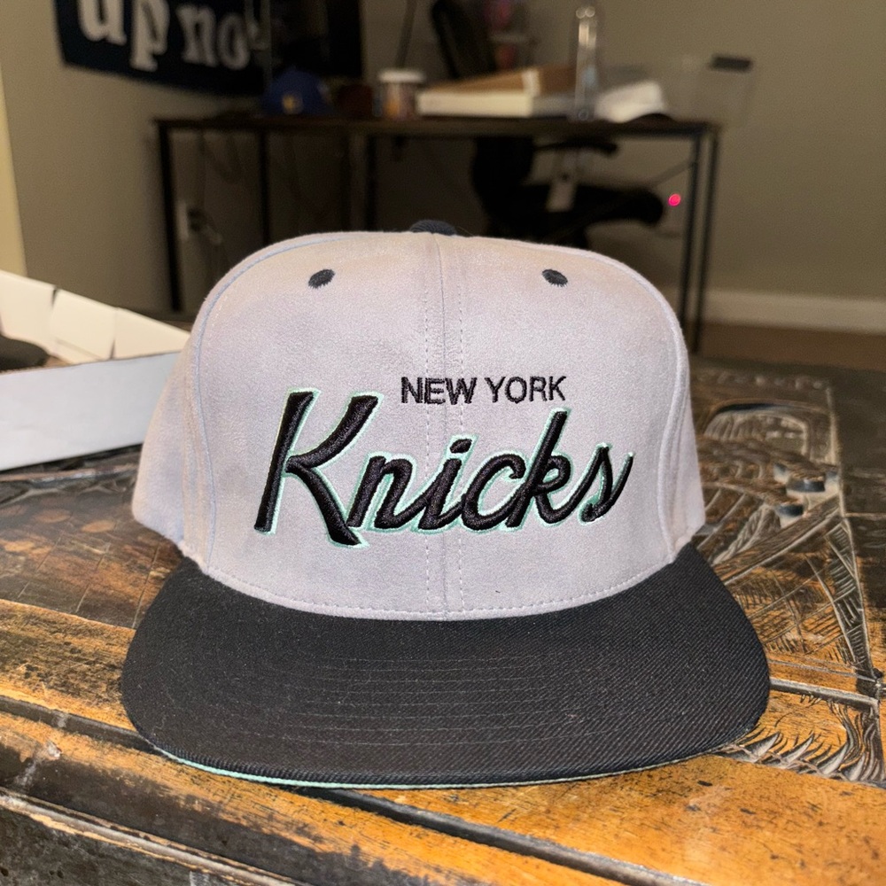 New York Knicks Suede Snapback